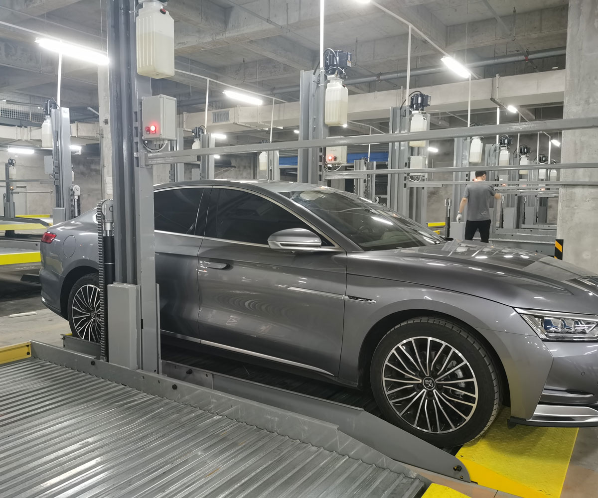 湖南兩層升降平移立體車庫停車設(shè)備過驗(yàn)收