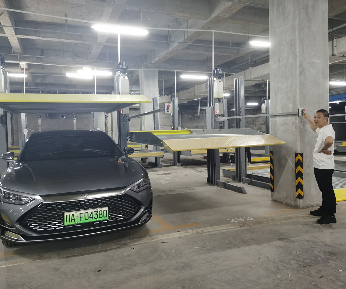 馬爾康酒店停車場(chǎng)停車難