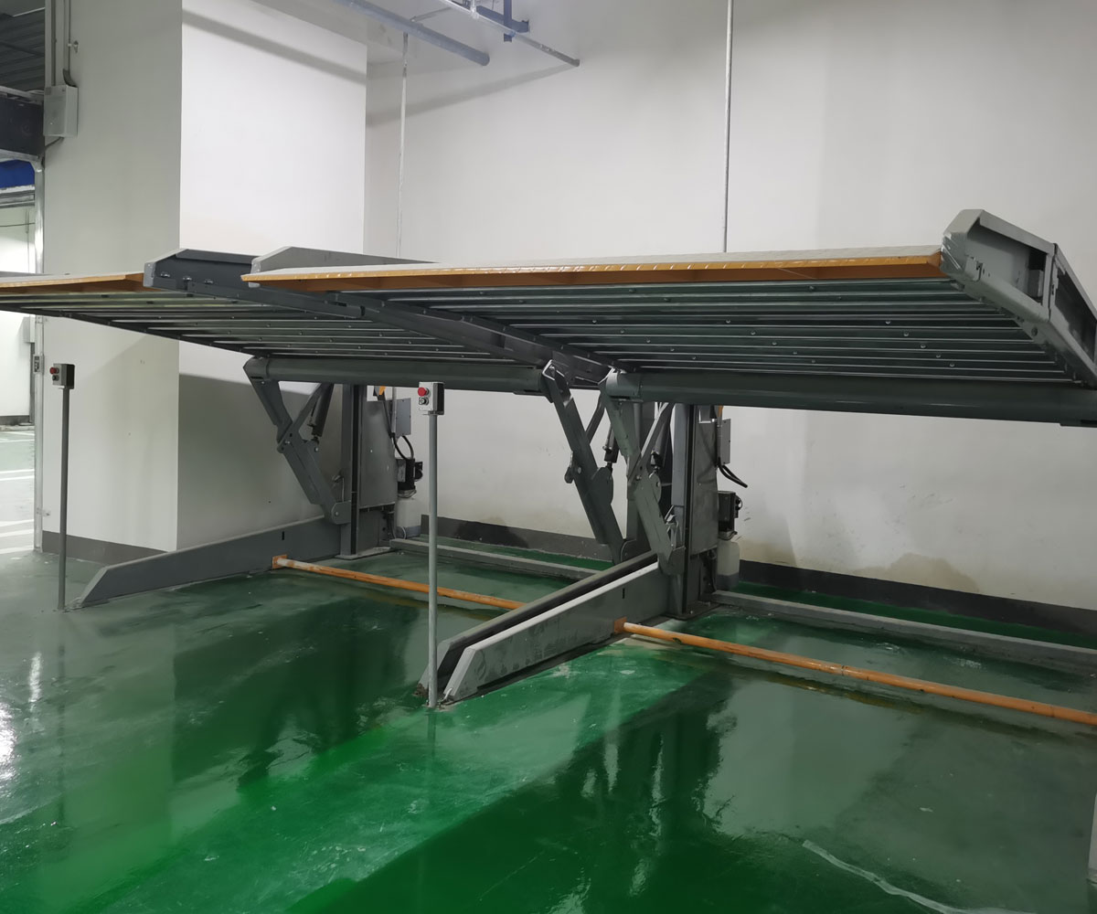 新田私家車的保有量暴漲和停車位的緊缺早就智能停車行業(yè)